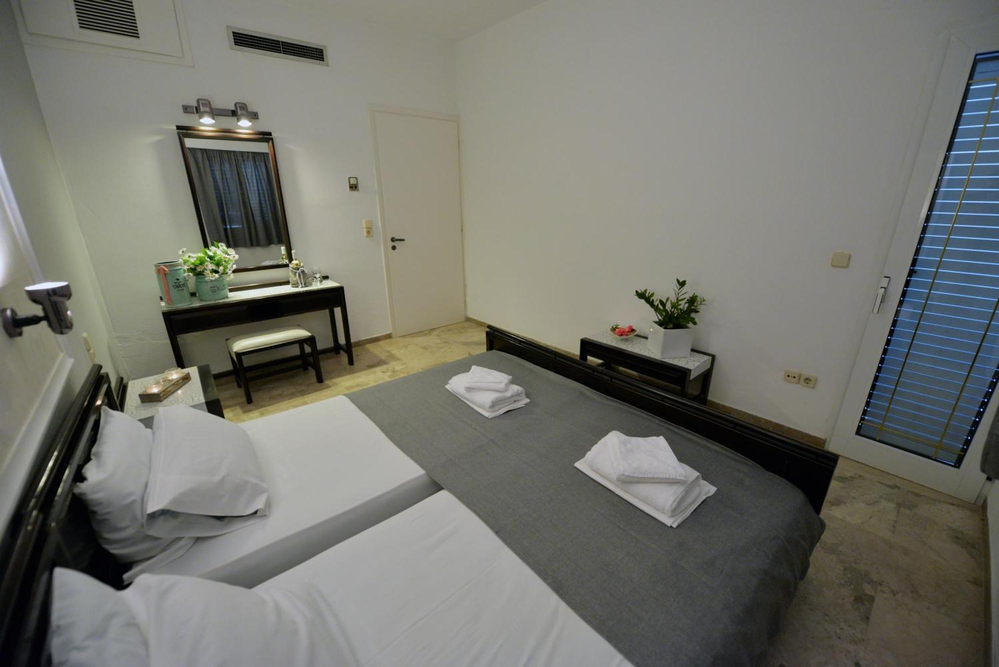 Hotel Anna Apartments Kokkini Hani Exterior foto